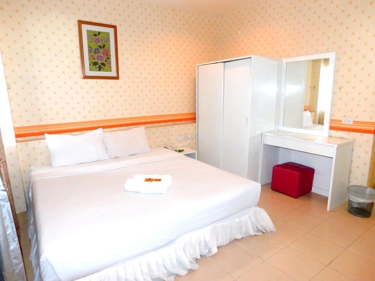 Be Fine Guesthouse Phuket Dış mekan fotoğraf