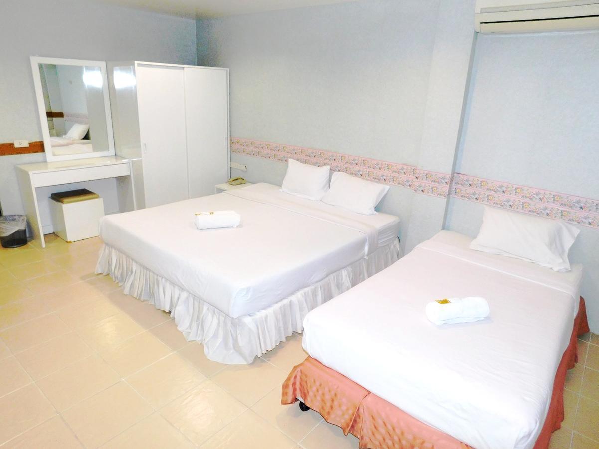 Be Fine Guesthouse Phuket Dış mekan fotoğraf