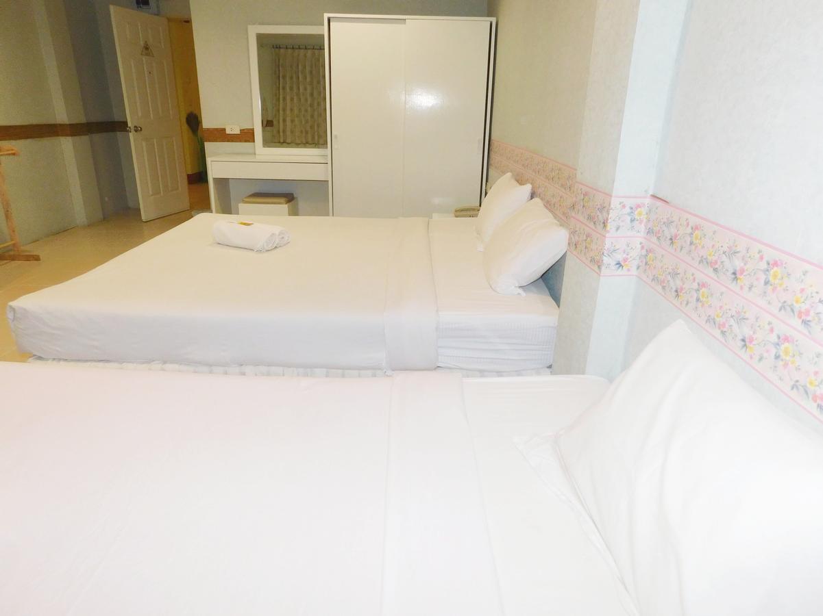 Be Fine Guesthouse Phuket Dış mekan fotoğraf