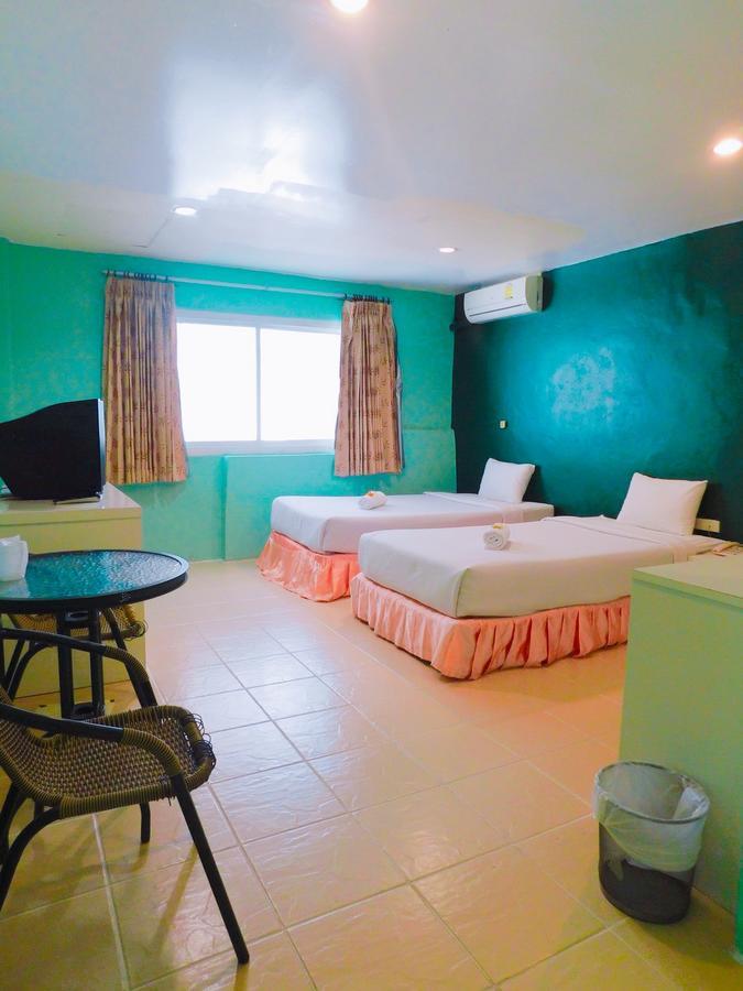 Be Fine Guesthouse Phuket Dış mekan fotoğraf