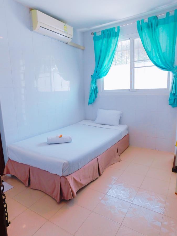 Be Fine Guesthouse Phuket Dış mekan fotoğraf