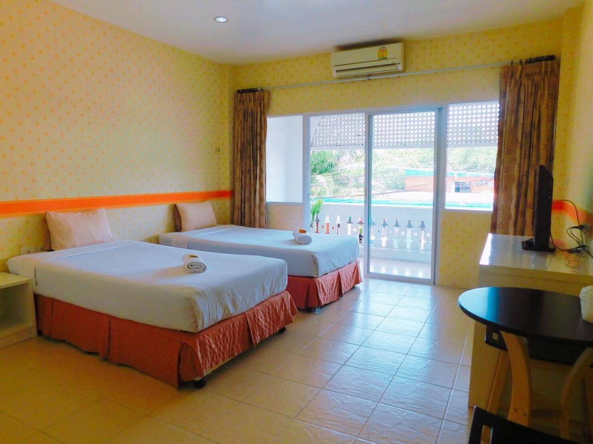 Be Fine Guesthouse Phuket Dış mekan fotoğraf