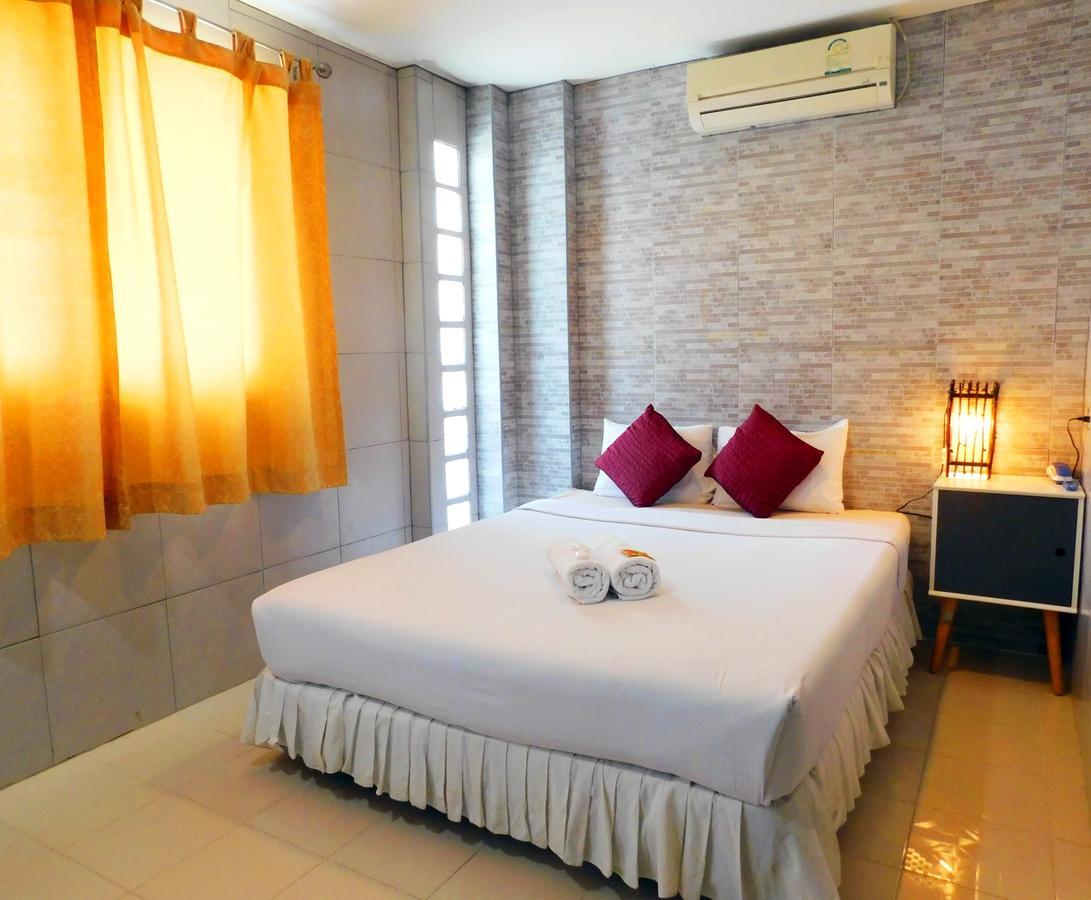 Be Fine Guesthouse Phuket Dış mekan fotoğraf