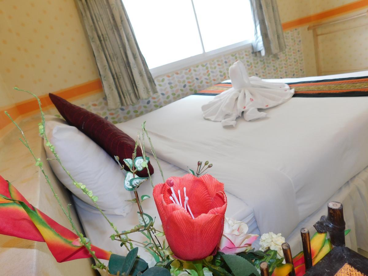 Be Fine Guesthouse Phuket Dış mekan fotoğraf