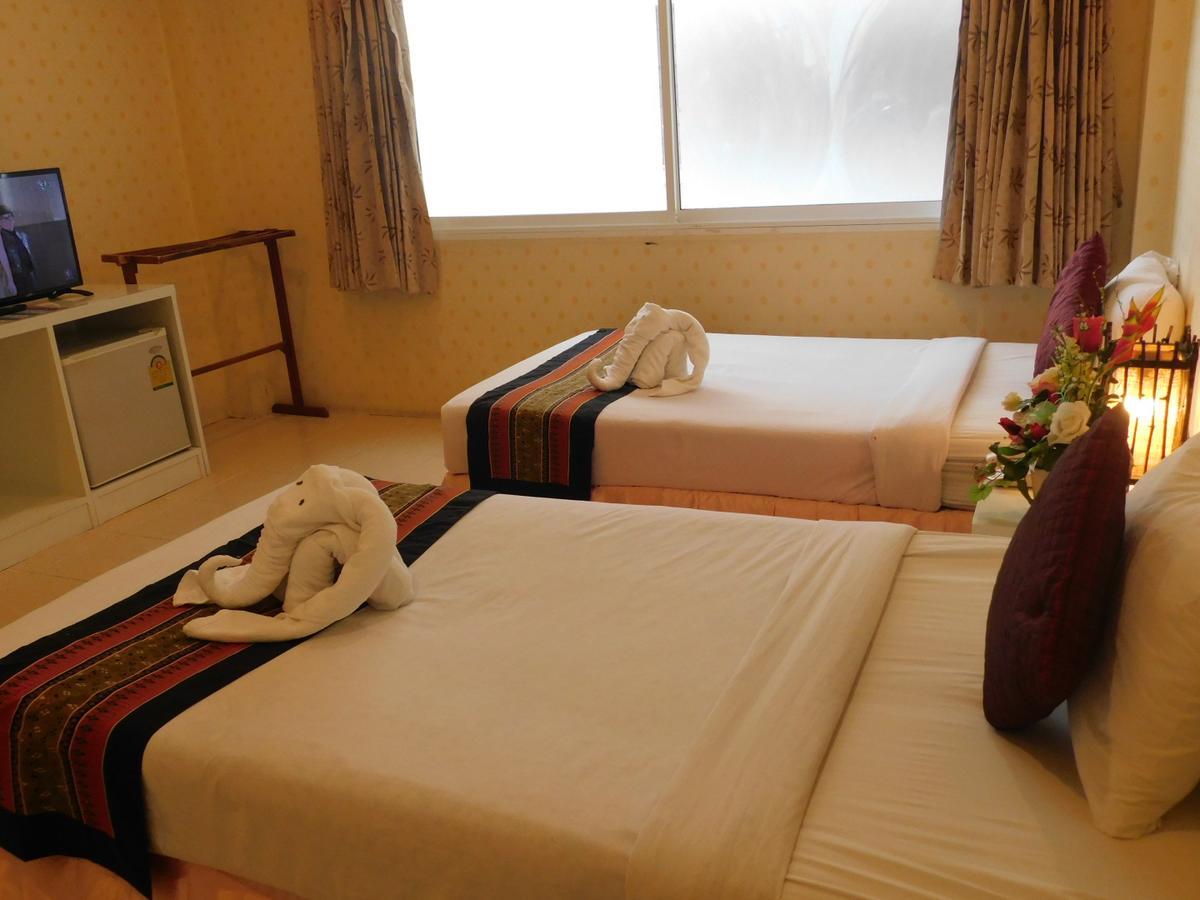 Be Fine Guesthouse Phuket Dış mekan fotoğraf