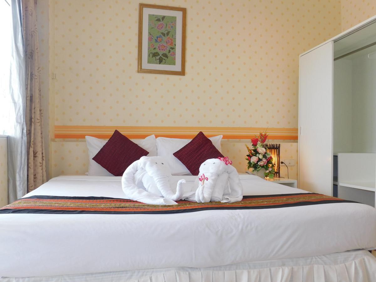 Be Fine Guesthouse Phuket Dış mekan fotoğraf