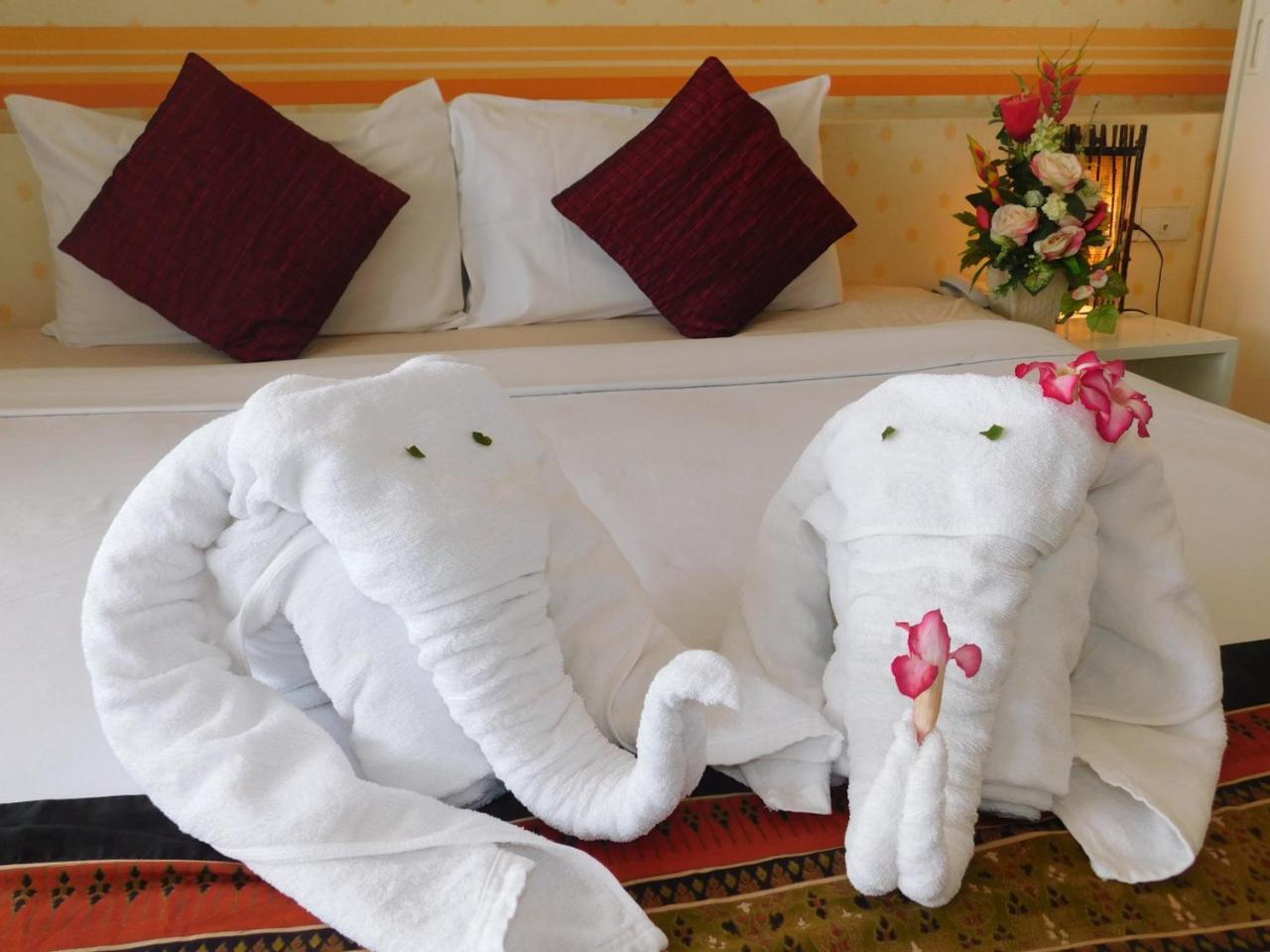 Be Fine Guesthouse Phuket Dış mekan fotoğraf